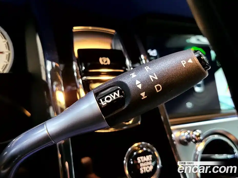 Rolls-Royce Wraith 2019 6.6 Автомат в Москве № 256717, фото 9