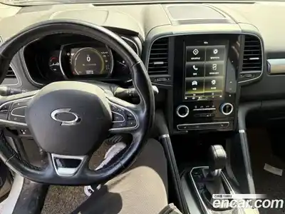 Renault QM6 2018 2.0 Автомат в Москве № 265314, миниатюра 8