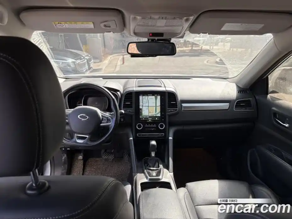 Renault QM6 2018 2.0 Автомат в Москве № 265314, фото 9