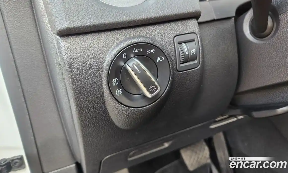 Volkswagen Tiguan 2014 2.0 Автомат в Москве № 276714, фото 17