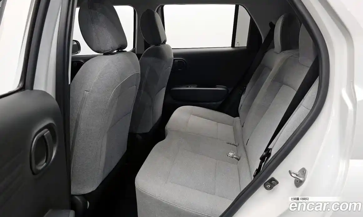 Hyundai Casper 2022 1.0 Автомат в Москве № 282030, фото 11