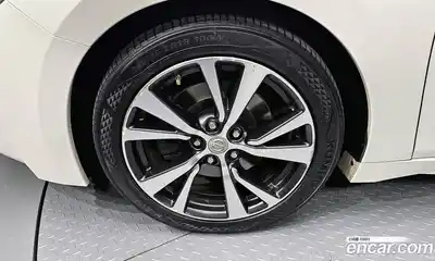 Nissan Maxima 2016 3.5 Автомат в Москве № 284910, миниатюра 4