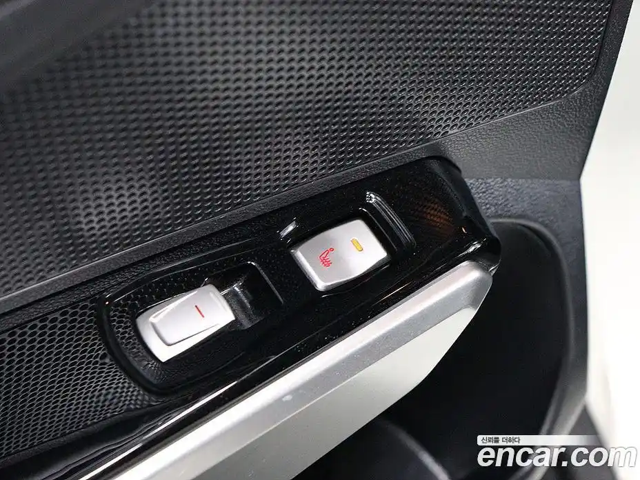 SsangYong TIBOLI 2016 1.6 Автомат в Москве № 28565, фото 13