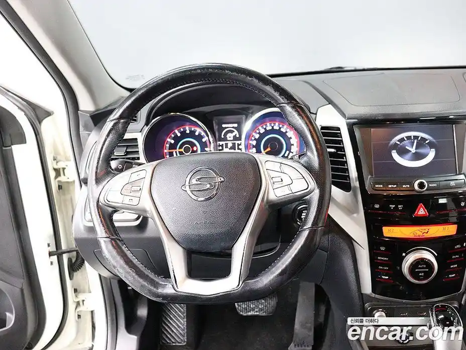 SsangYong TIBOLI 2016 1.6 Автомат в Москве № 28565, фото 15