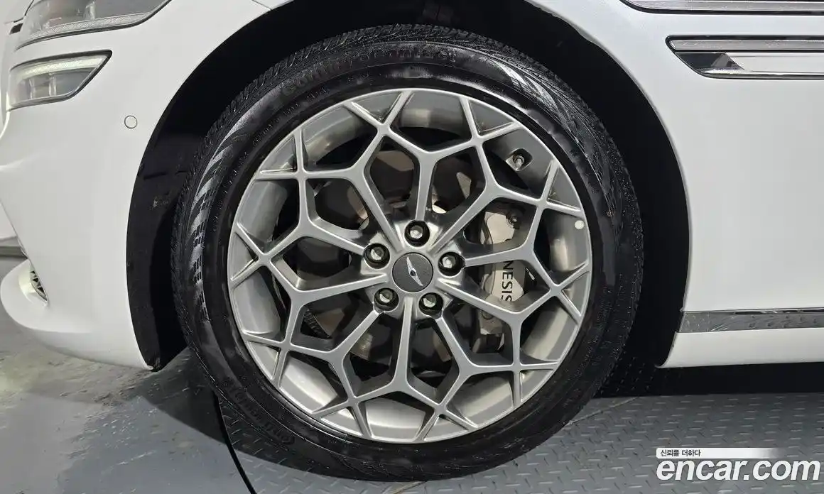 Genesis G80 2022 2.5 Автомат в Москве № 288774, фото 17