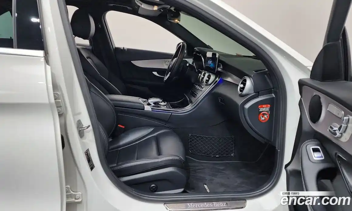 Mercedes-Benz C-Class 2021 2.0 Автомат в Москве № 292326, фото 11