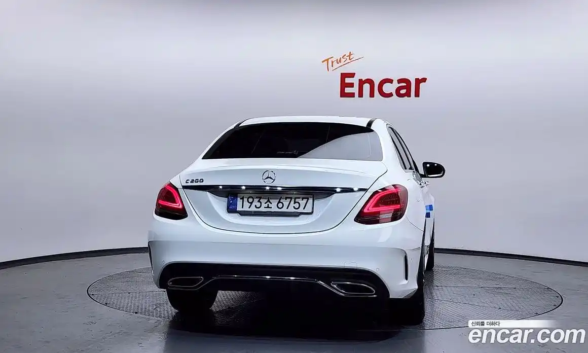 Mercedes-Benz C-Class 2021 2.0 Автомат в Москве № 292326, фото 4