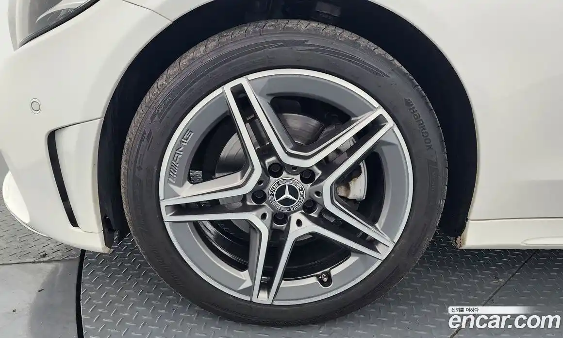 Mercedes-Benz C-Class 2021 2.0 Автомат в Москве № 292326, фото 5