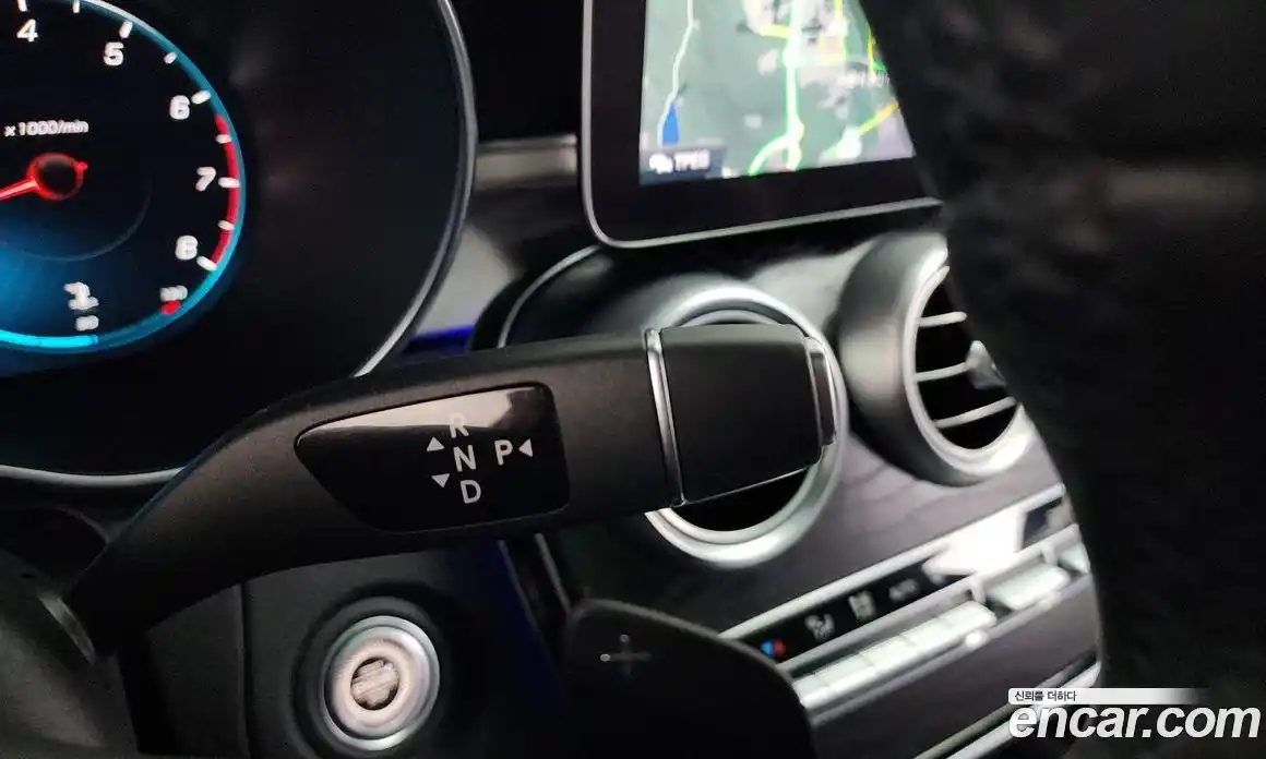 Mercedes-Benz C-Class 2021 2.0 Автомат в Москве № 292326, фото 9