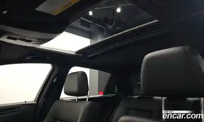 Mercedes-Benz E-Class, 2015