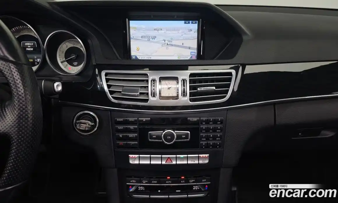 Mercedes-Benz E-Class 2015 2.0 Автомат в Москве № 292368, фото 19