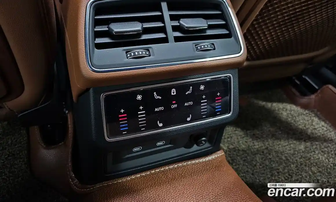 Audi A6 2023 2.0 Автомат в Москве № 292763, фото 19