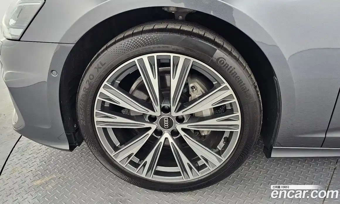 Audi A6 2023 2.0 Автомат в Москве № 292763, фото 5