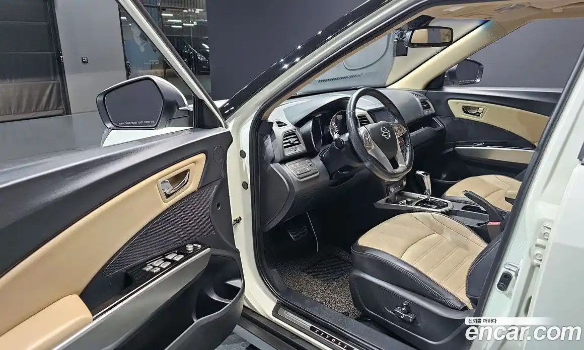 SsangYong TIBOLI 2015 1.6 Автомат в Москве № 29491, фото 11