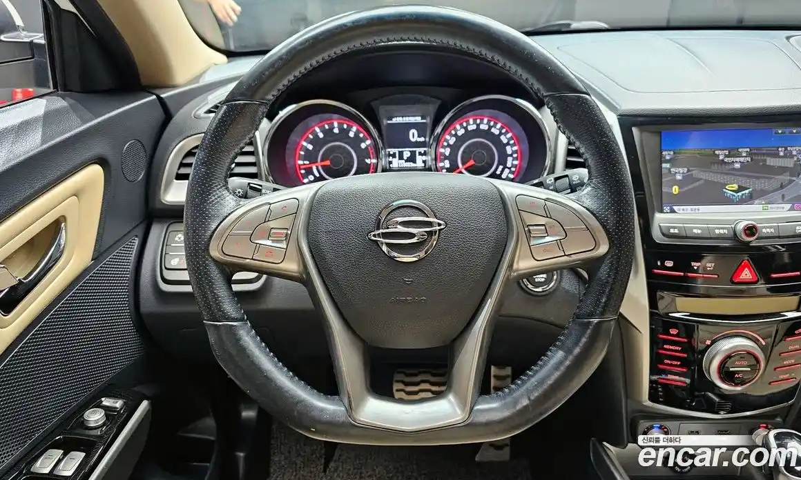 SsangYong TIBOLI 2015 1.6 Автомат в Москве № 29491, фото 13