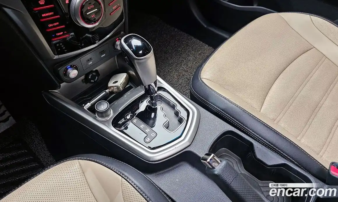 SsangYong TIBOLI 2015 1.6 Автомат в Москве № 29491, фото 9