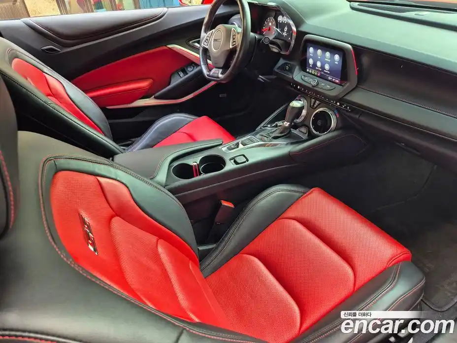 Chevrolet Camaro 2022 6.2 Автомат в Москве № 297942, фото 11