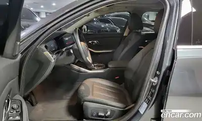 BMW 3-Series 2019 2.0 Автомат в Москве № 305035, миниатюра 10