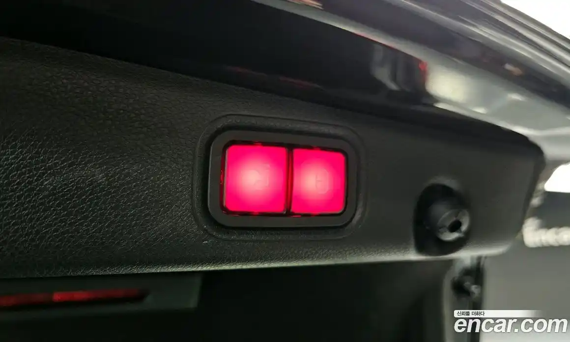 Mercedes-Benz E-Class 2021 2.0 Автомат в Москве № 310430, фото 13