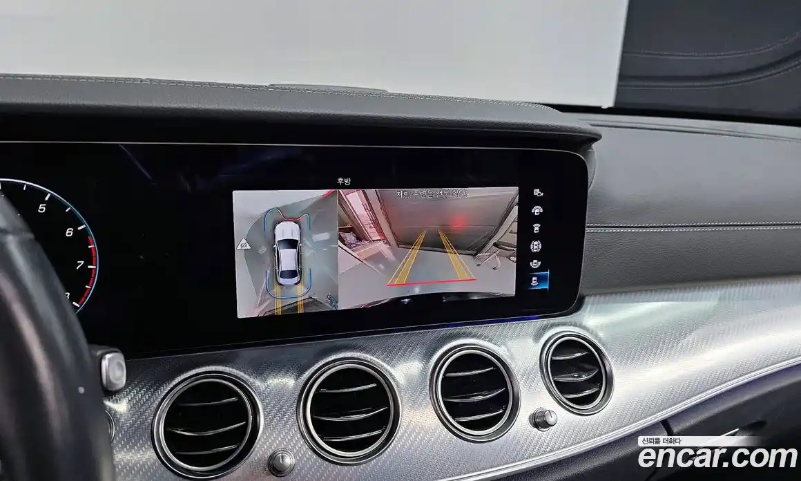 Mercedes-Benz E-Class 2021 2.0 Автомат в Москве № 310430, фото 3