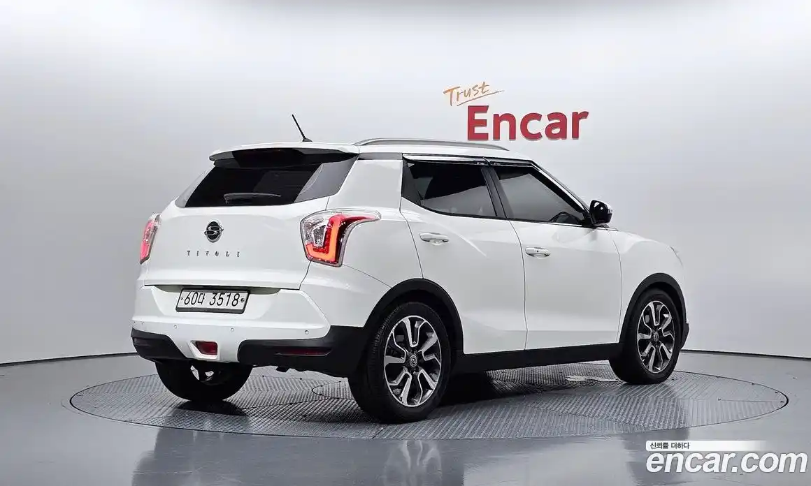 SsangYong TIBOLI 2015 1.6 Автомат в Москве № 32040, фото 18