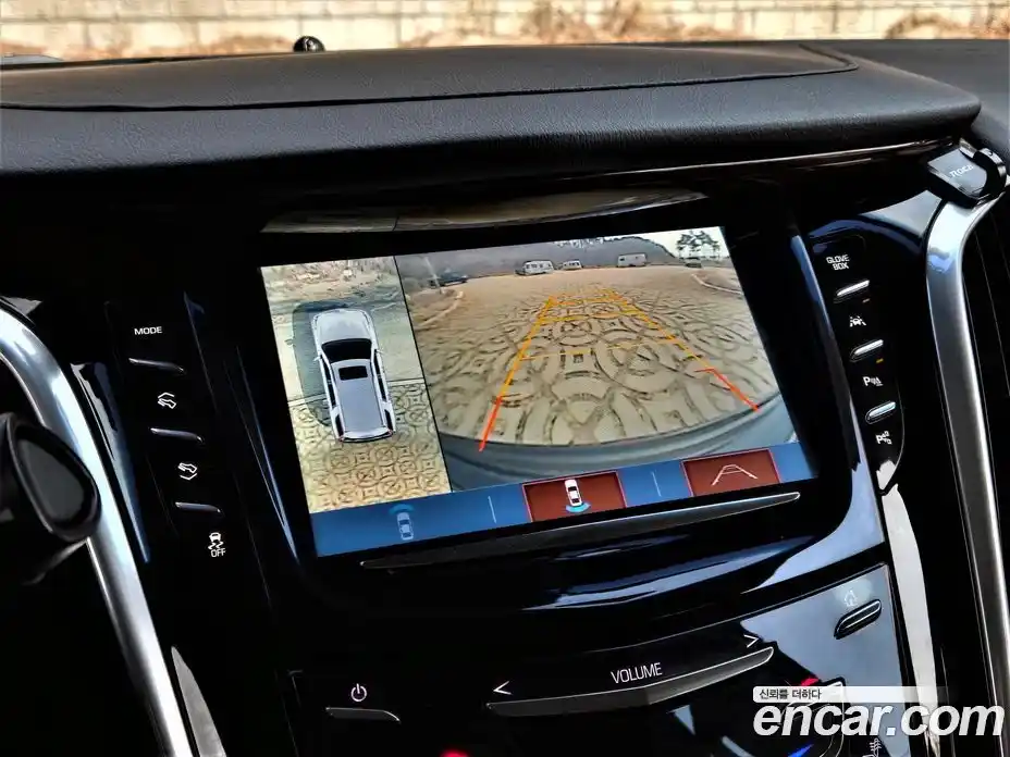 Cadillac Escalade 2019 6.2 Автомат в Москве № 321040, фото 13