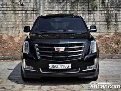 Cadillac Escalade 2019 6.2 Автомат в Москве № 321040, миниатюра 3