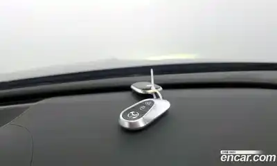 Mercedes-Benz C-Class, 2022