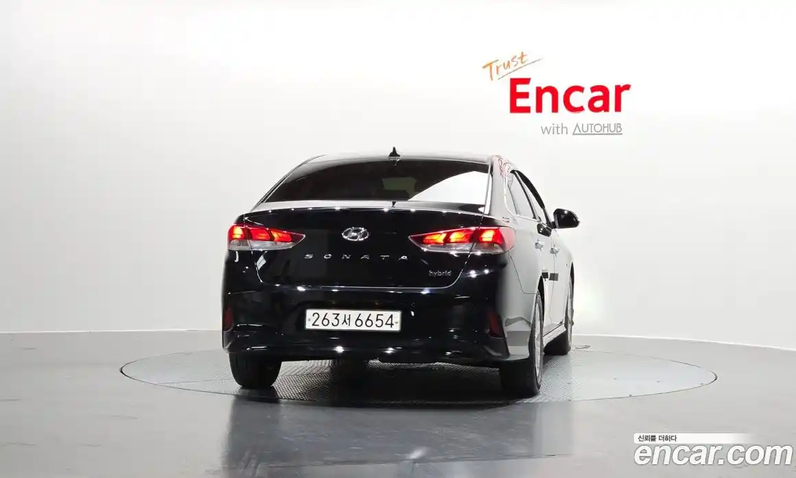 Hyundai Sonata 2019 2.0 Автомат в Москве № 3259, фото 14