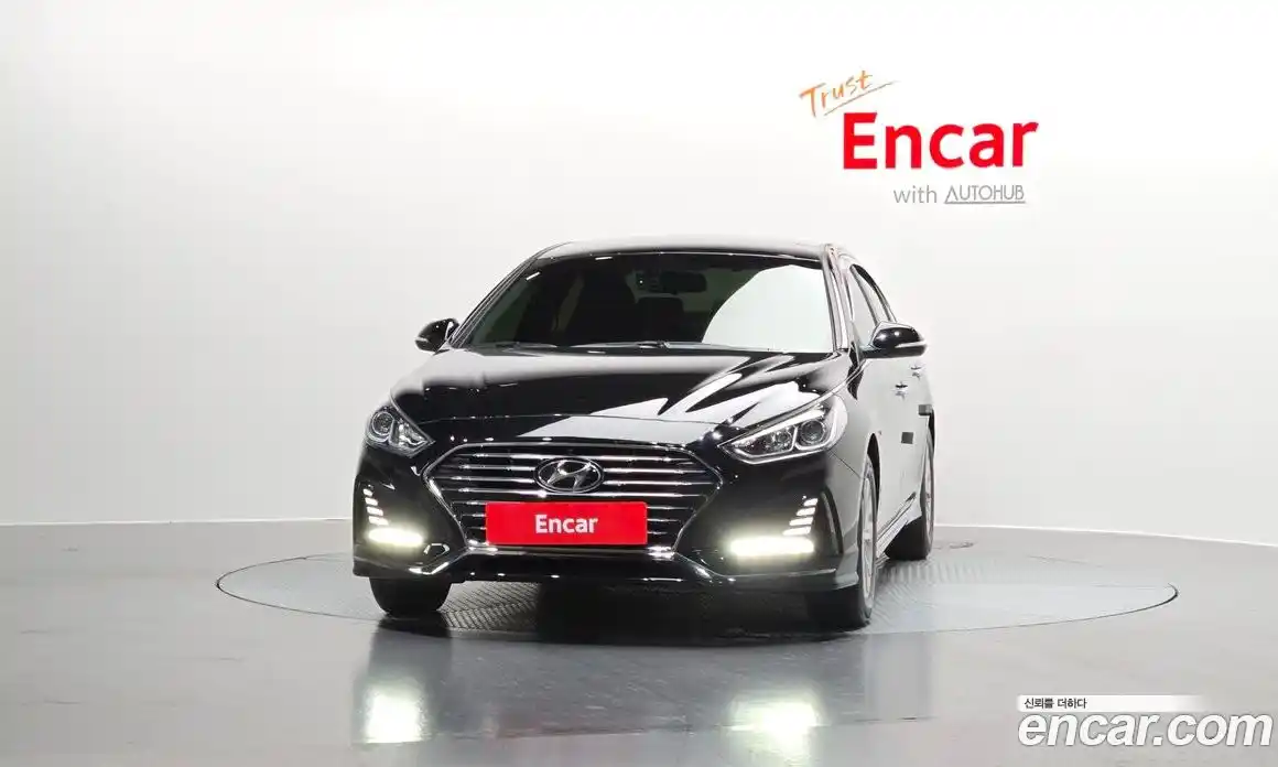 Hyundai Sonata 2019 2.0 Автомат в Москве № 3259, фото 4