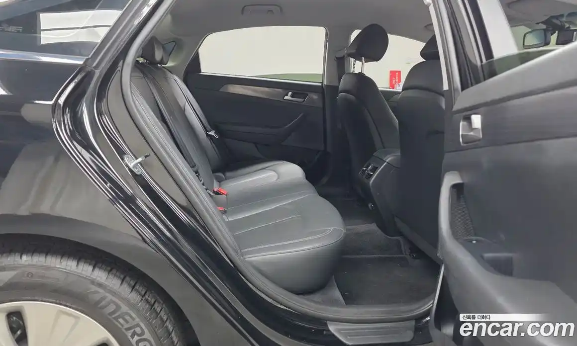 Hyundai Sonata 2019 2.0 Автомат в Москве № 3259, фото 7