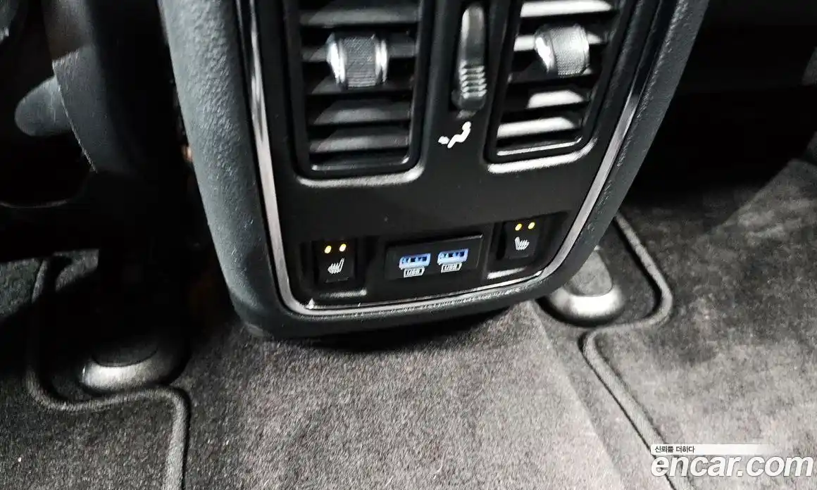 Jeep Cherokee 2017 3.6 Автомат в Москве № 330125, фото 15