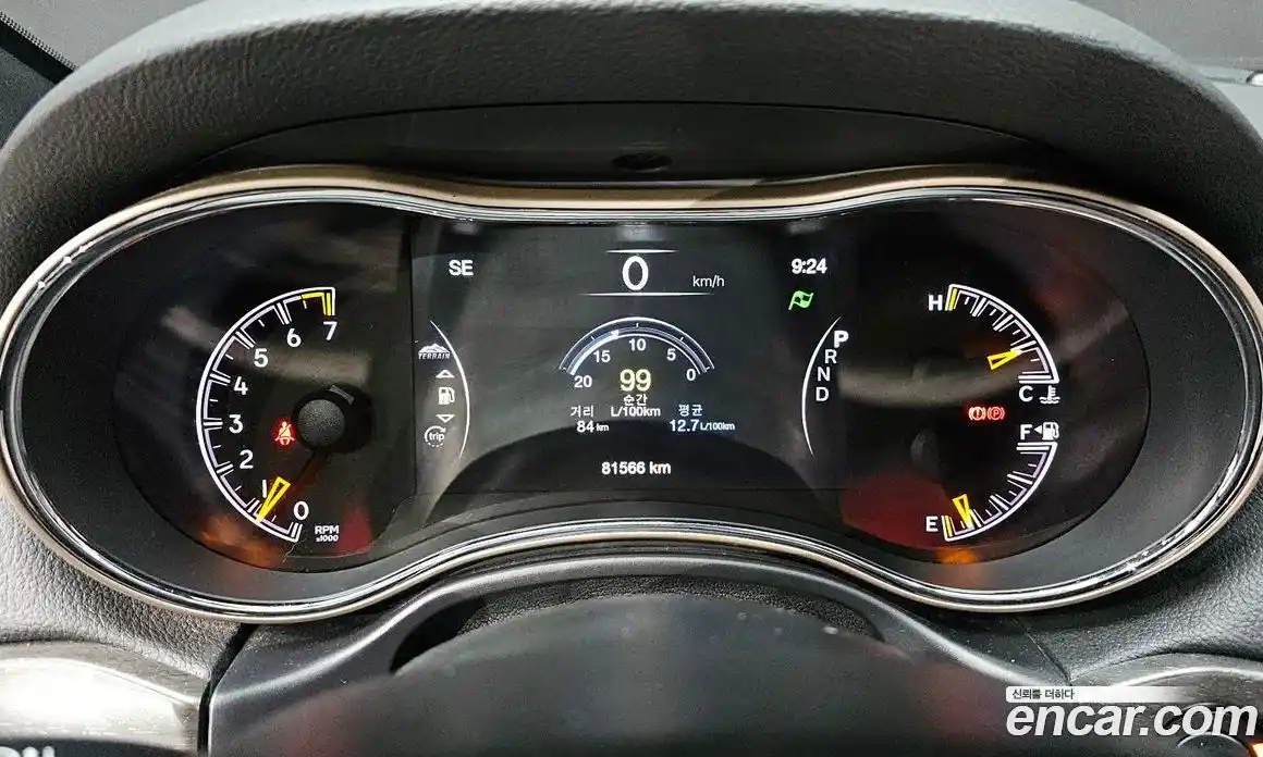 Jeep Cherokee 2017 3.6 Автомат в Москве № 330125, фото 8