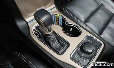 Jeep Cherokee 2017 3.6 Автомат в Москве № 330125, миниатюра 9