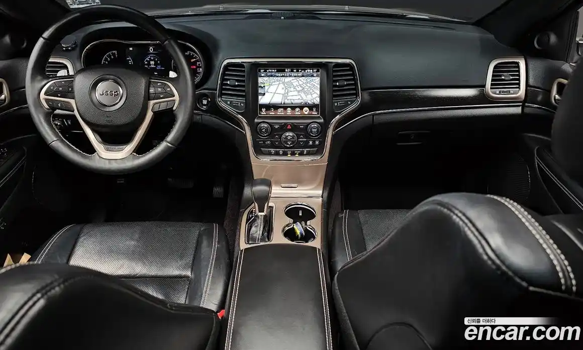 Jeep Cherokee 2017 3.6 Автомат в Москве № 330125, фото 10