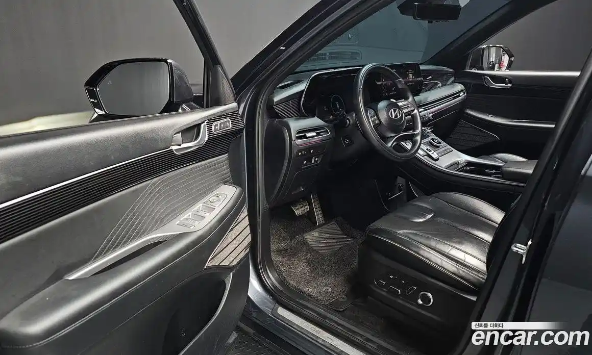 Hyundai Palisade 2023 2.2 Автомат в Москве № 330837, фото 13