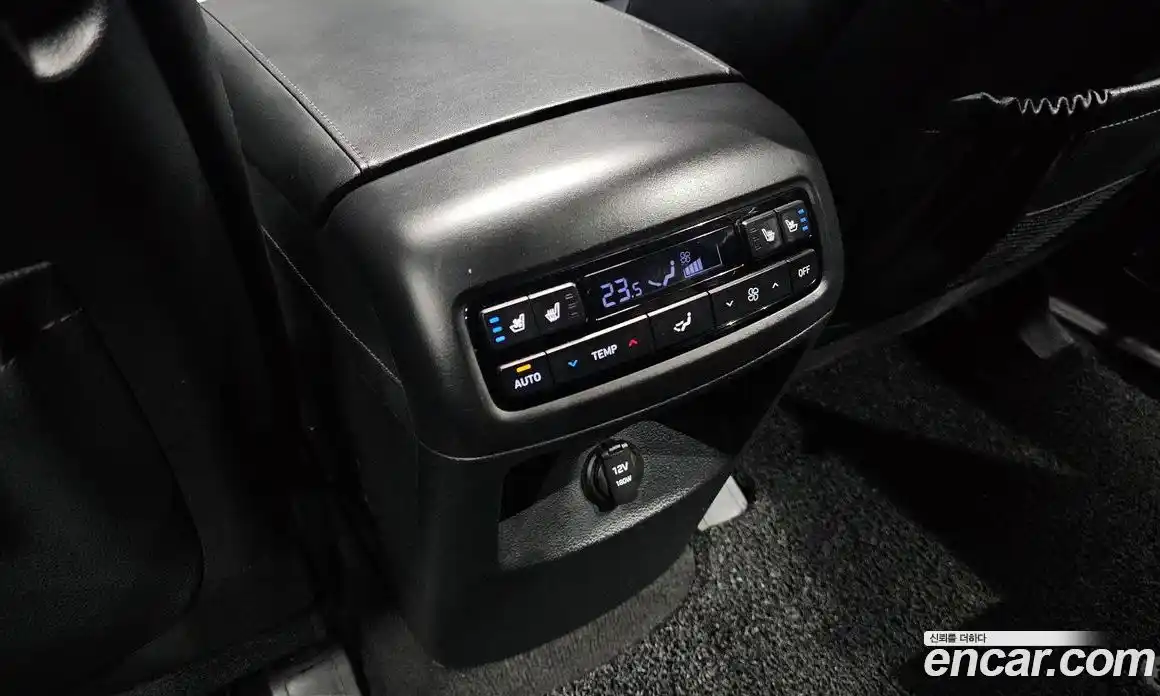 Hyundai Palisade 2023 2.2 Автомат в Москве № 330837, фото 16