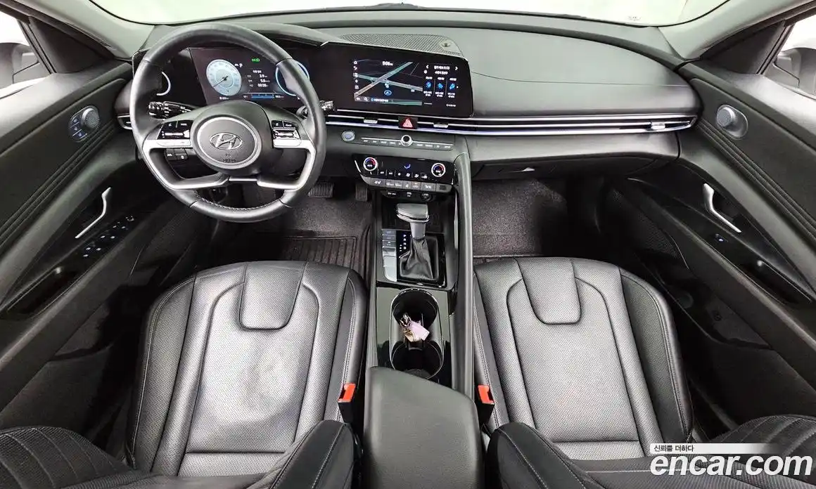 Hyundai Avante 2022 1.6 Автомат в Москве № 331193, фото 5