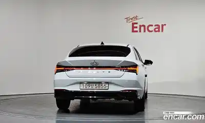 Hyundai Avante 2022 1.6 Автомат в Москве № 331193, миниатюра 9