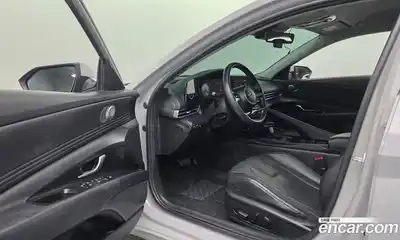 Hyundai Avante 2023 1.6 Автомат в Москве № 331518, миниатюра 5