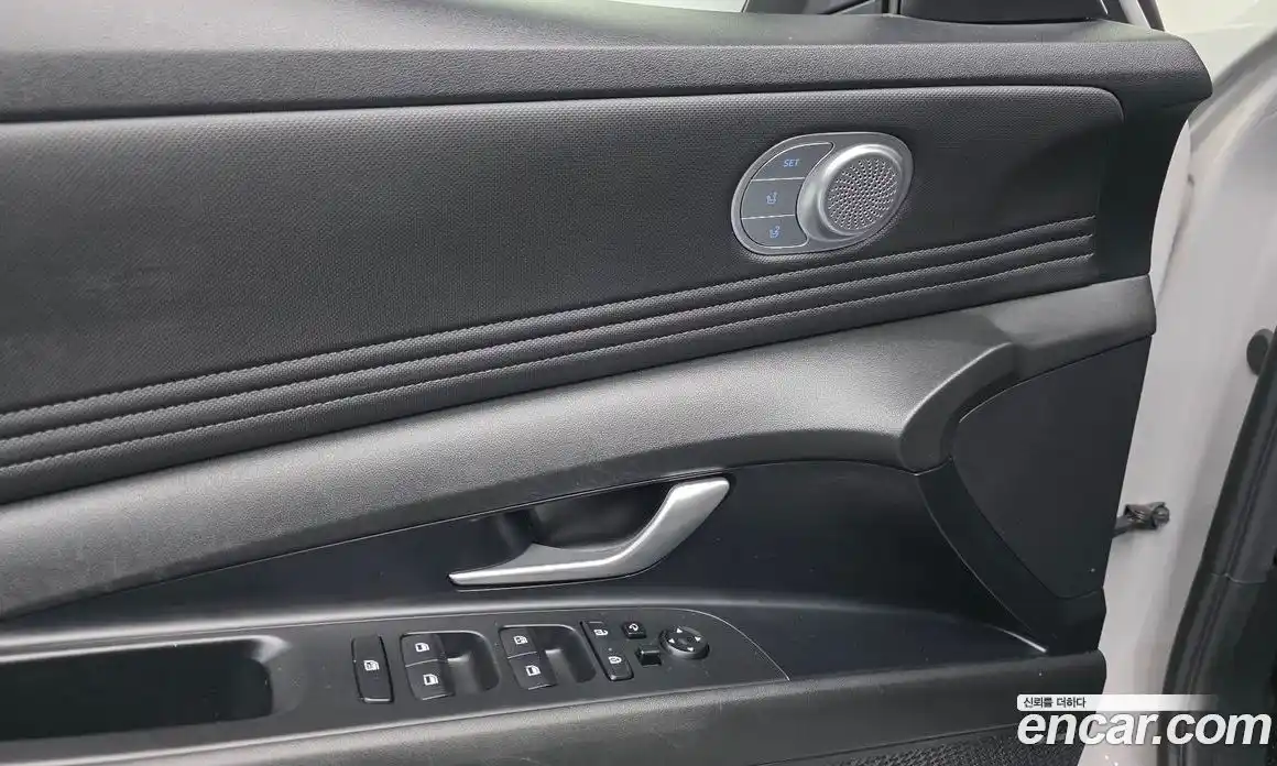 Hyundai Avante 2023 1.6 Автомат в Москве № 331518, фото 6