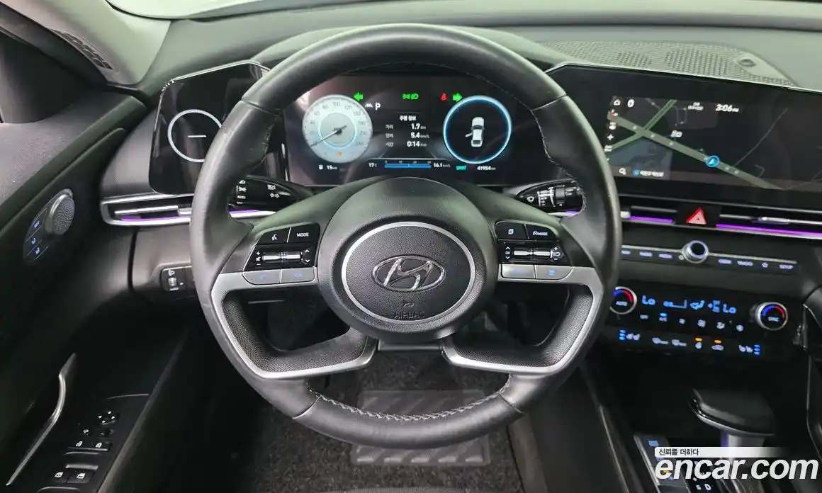 Hyundai Avante 2023 1.6 Автомат в Москве № 331518, фото 7