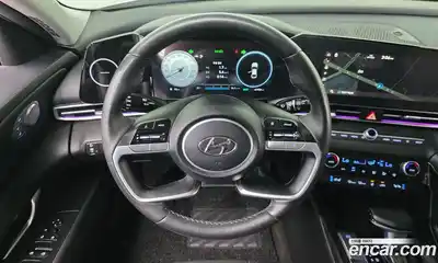 Hyundai Avante 2023 1.6 Автомат в Москве № 331518, миниатюра 7