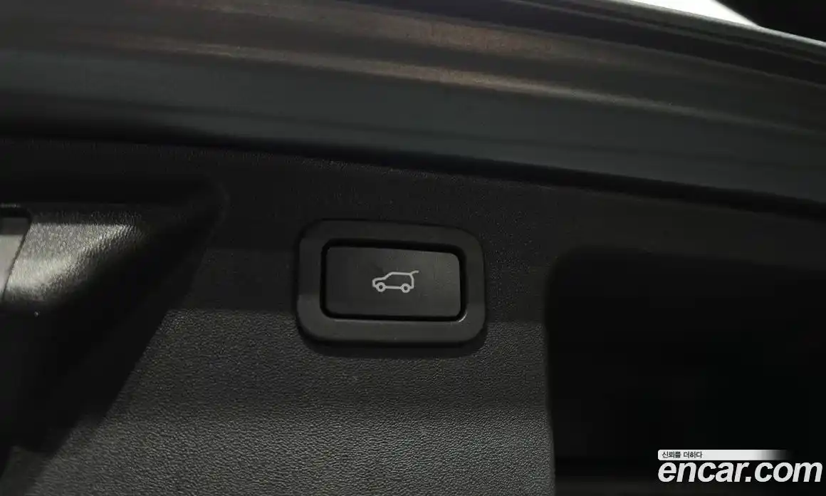 Land Rover Discovery Sport 2018 2.0 Автомат в Москве № 333506, фото 18