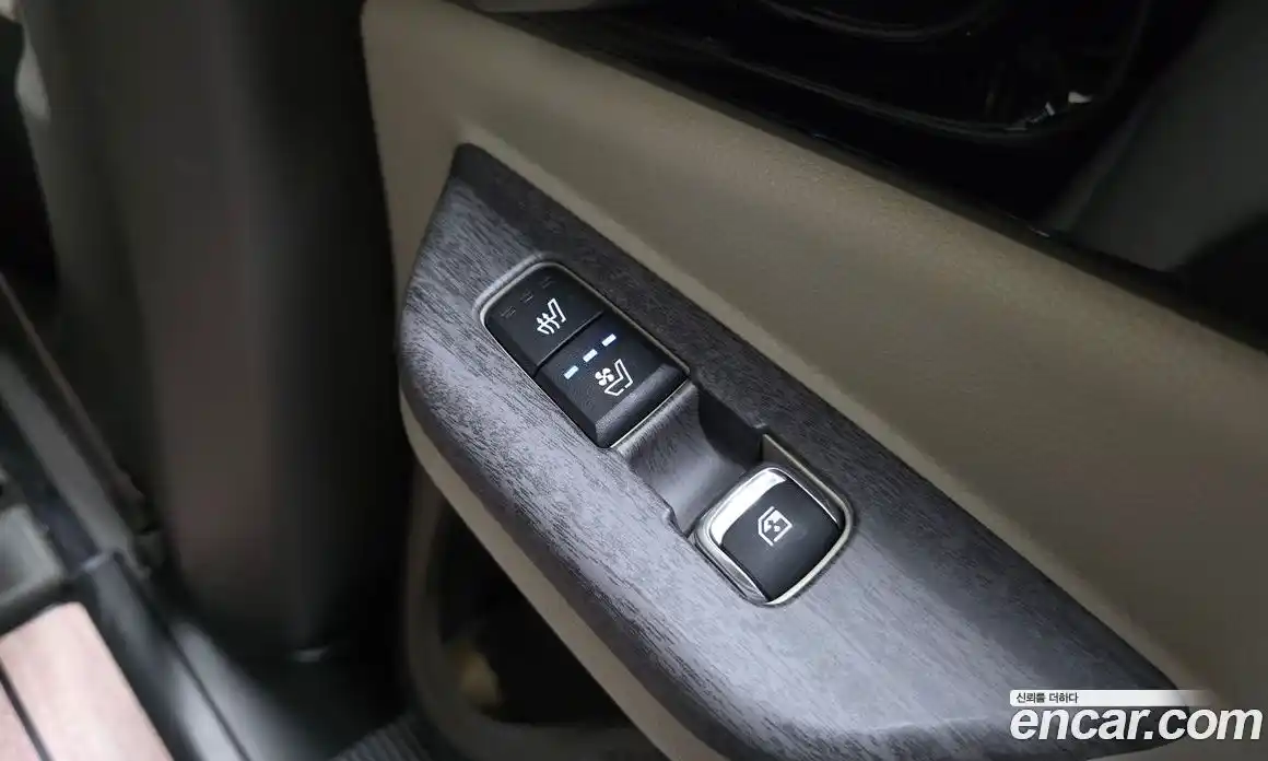 Kia Canival 2025 3.5 Автомат в Москве № 336647, фото 16