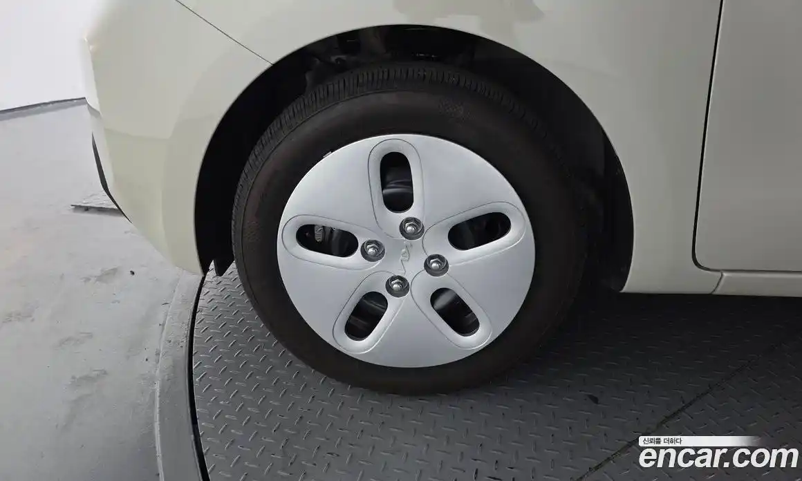 Kia Ray 2025 1.0 Автомат в Москве № 336778, фото 7