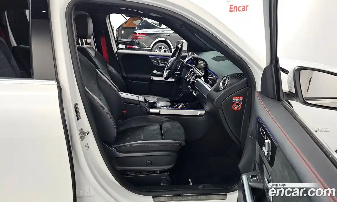 Mercedes-Benz GLB-Class 2023 2.0 Автомат в Москве № 339560, фото 17