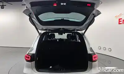 Mercedes-Benz GLB-Class 2023 2.0 Автомат в Москве № 339560, миниатюра 8