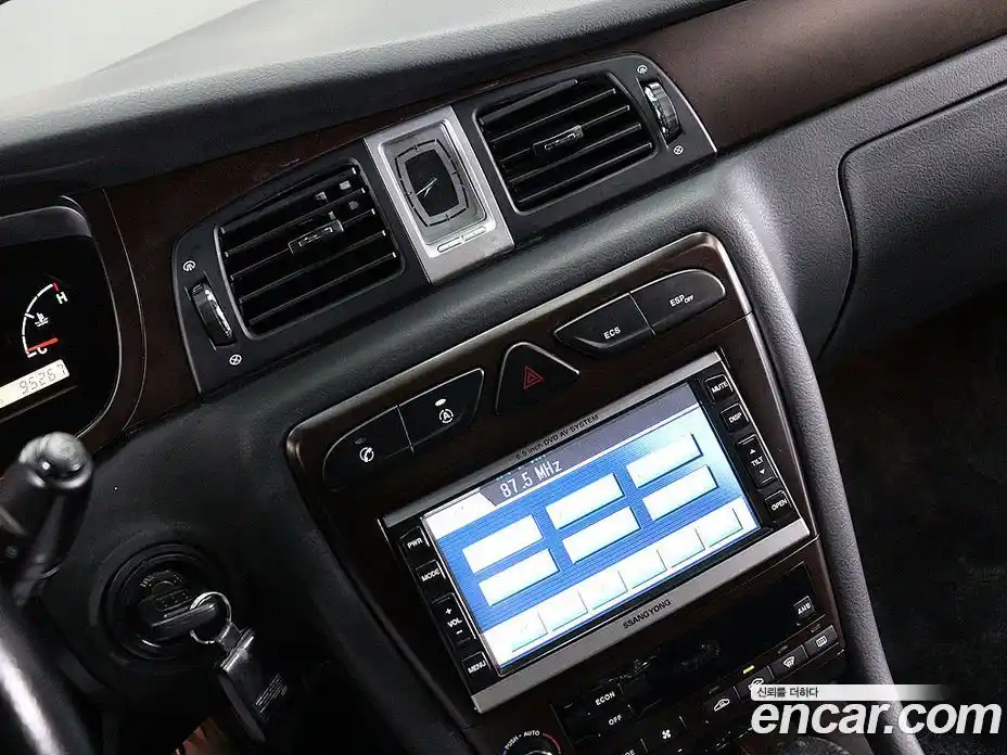 SsangYong Chairman 2004 3.2 Автомат в Москве № 35658, фото 9