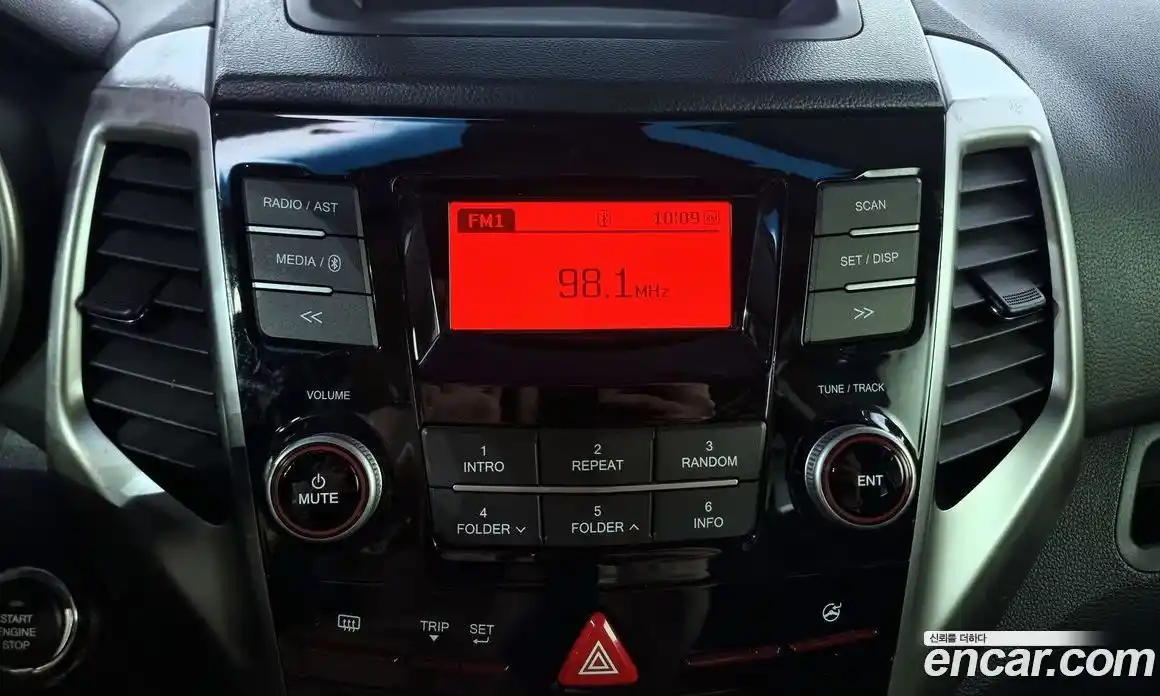 SsangYong TIBOLI 2016 1.6 Автомат в Москве № 366327, фото 18